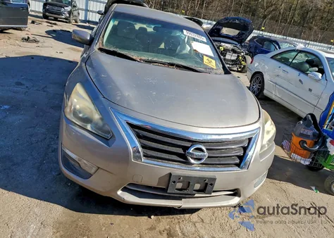 2014 Nissan Altima 2.5 из США, поврежденный, VIN 1N4AL3AP8EC127843